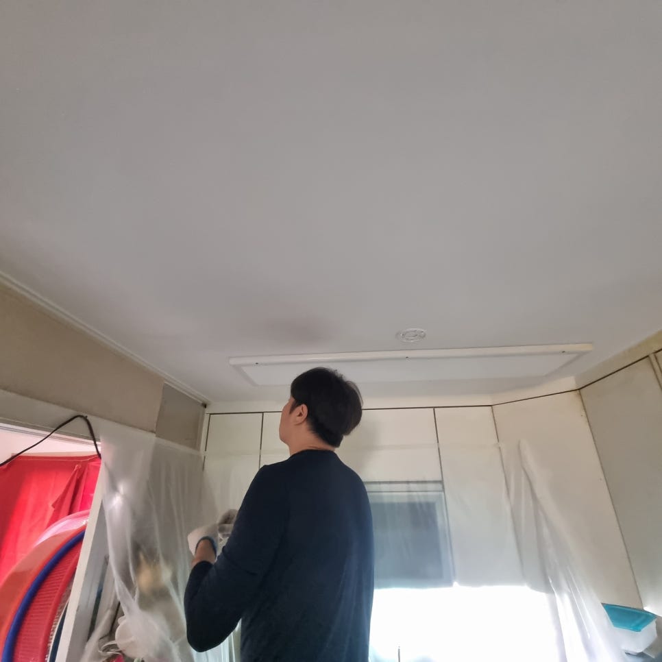 방수층을 새로 형성하는 작업