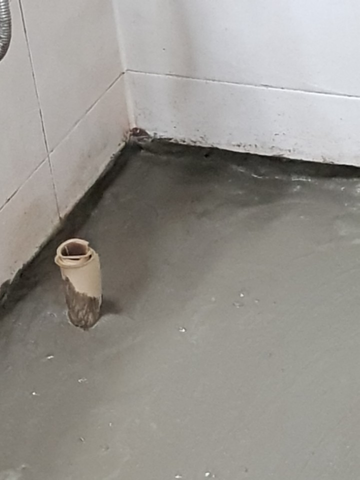배관 재설치 및 방수 준비