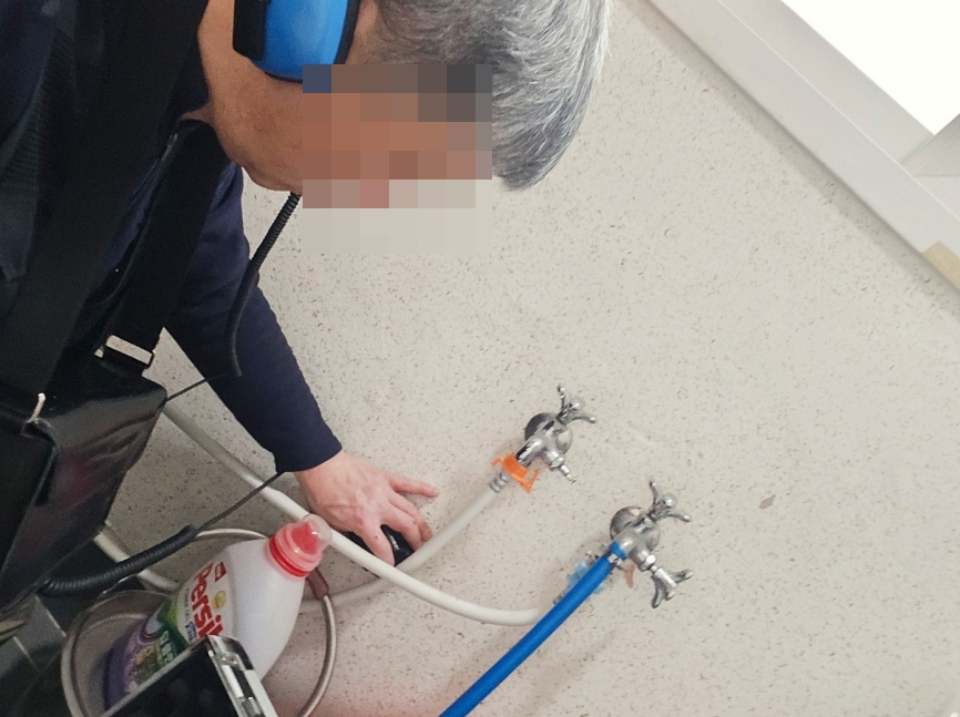 배관 압력 체크를 위한 공압 탐지 준비